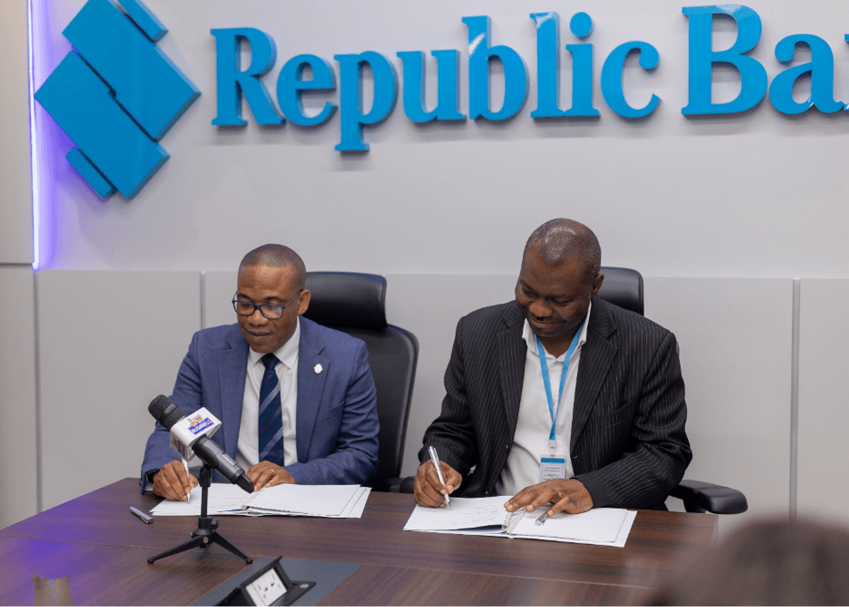 Republic Bank, UPSA sign strategic MoU to advance professional development and industry-academia collaboration