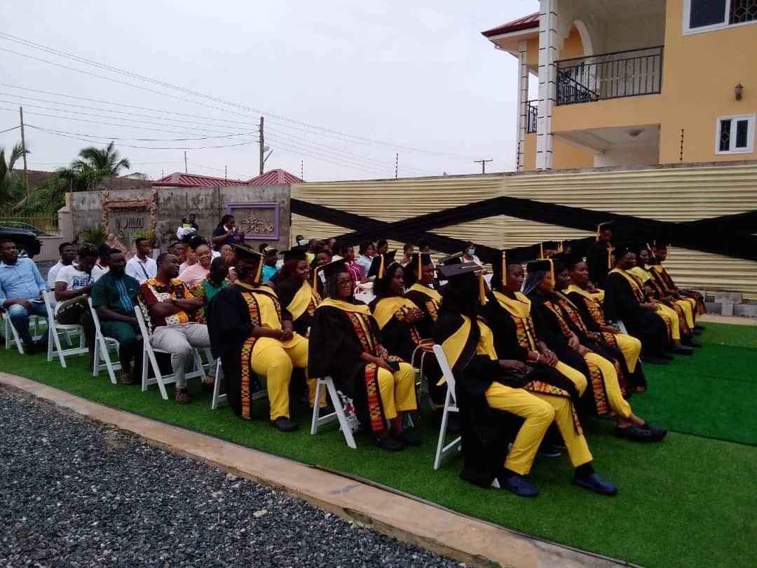 21 caregiving professionals trained