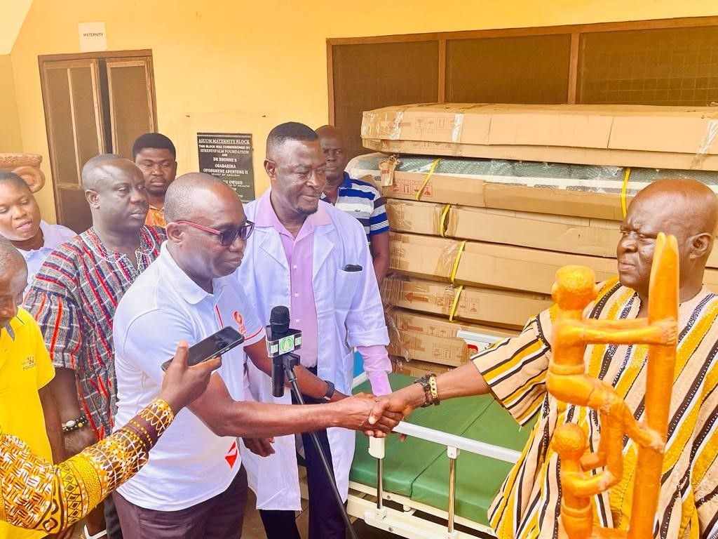GOIL presents hospital beds to Asuom Health Centre