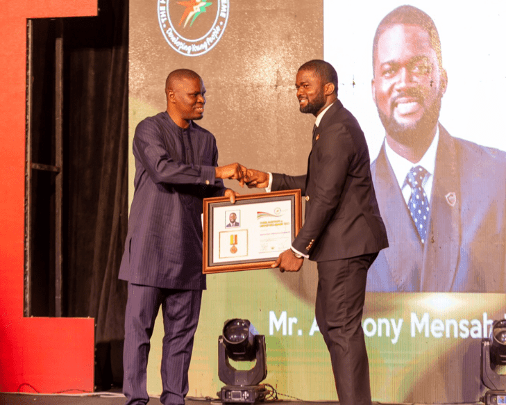 Caveman Watches CEO honoured at Head of State Gold Awards