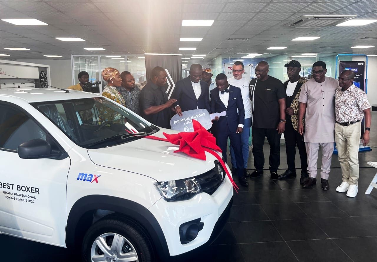 Renault Ghana – Premium Motors Limited presents two Units Renault Kwid to winners of the Ghana Boxing League