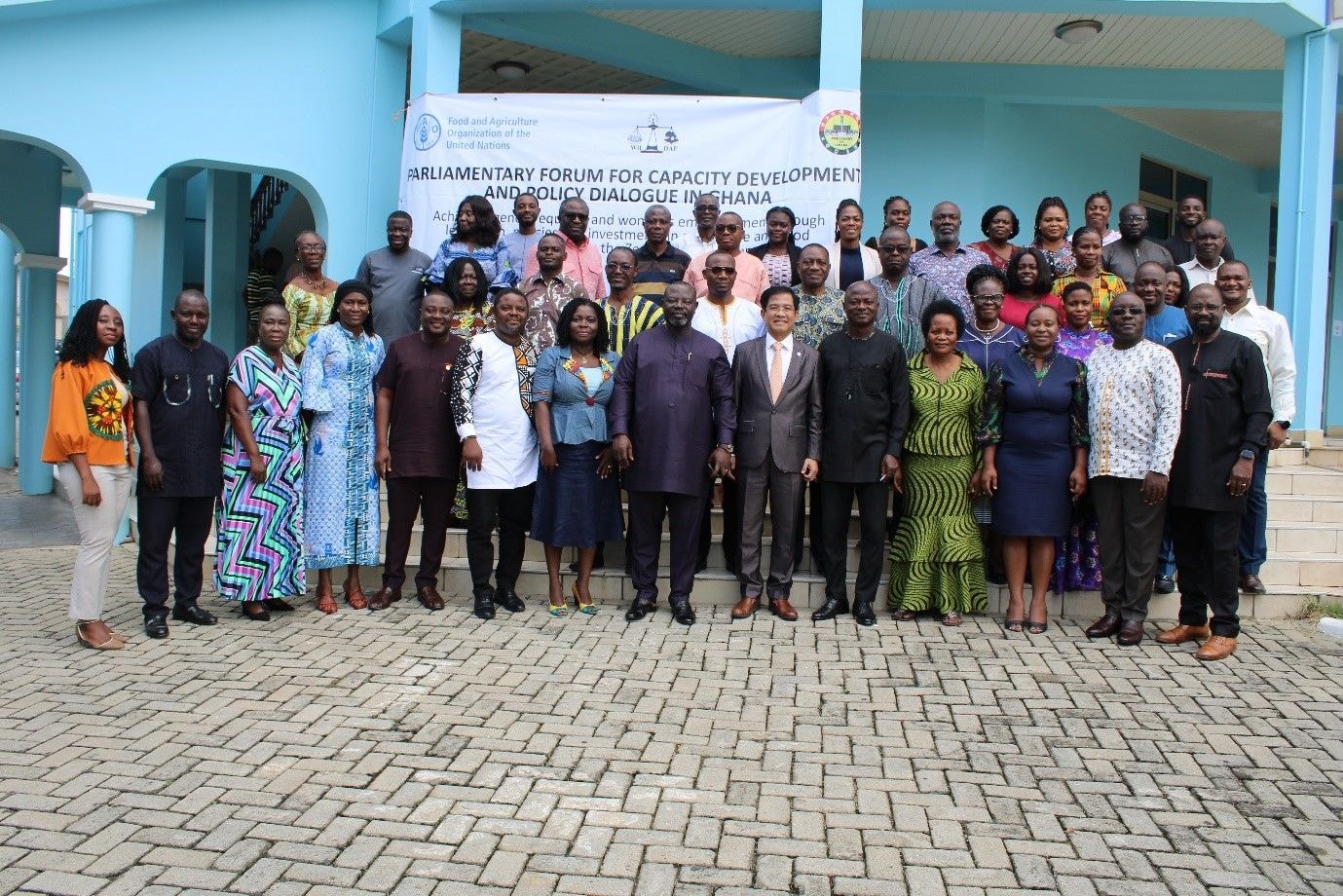 FAO’s policy dialogue promotes gender equality, investments in agriculture