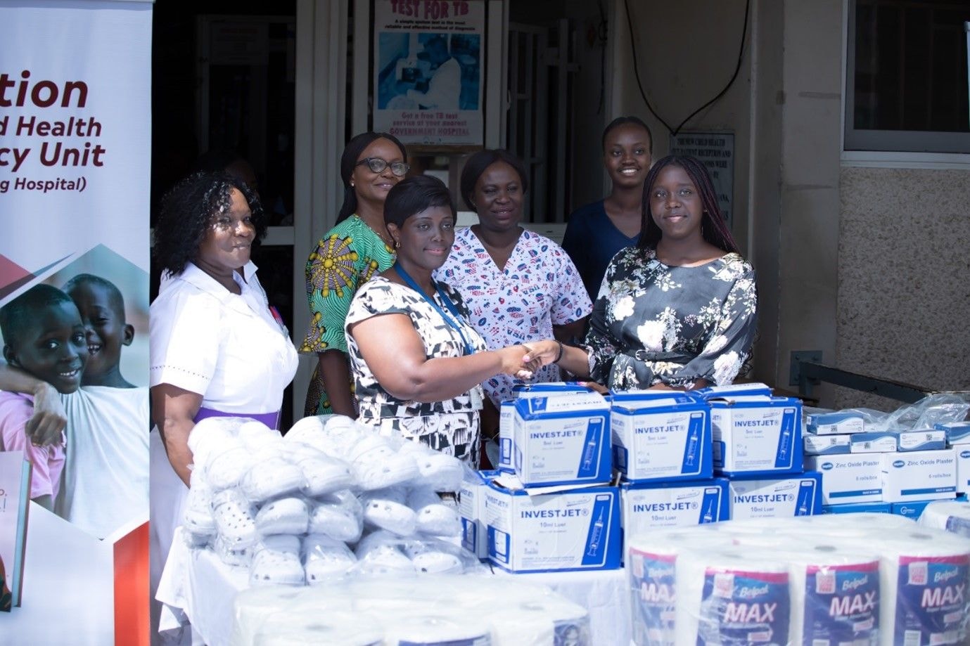 Natasha Nettey donates to Korle-Bu Children’s Ward   Emergency Unit   