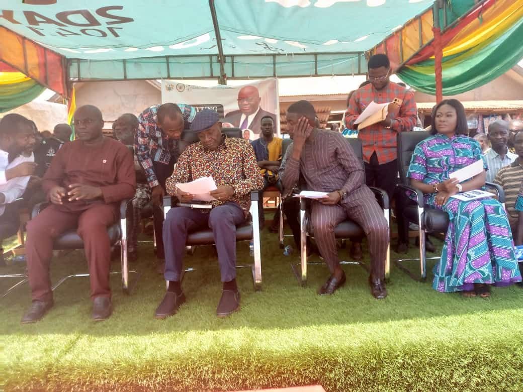 Nkoranza South: Dan Botwe cuts sod for ultra-modern market complex