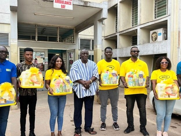 MTN present hampers to mothers of 30 babies born on Christmas Day in the W/Region   