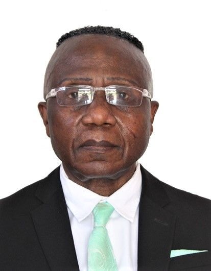 Own economic failures as well as successes – Dr. Kwakye to politicians