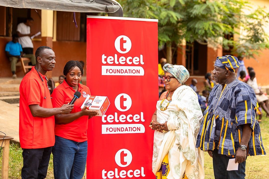Telecel Foundation supports STEM education in Central Region