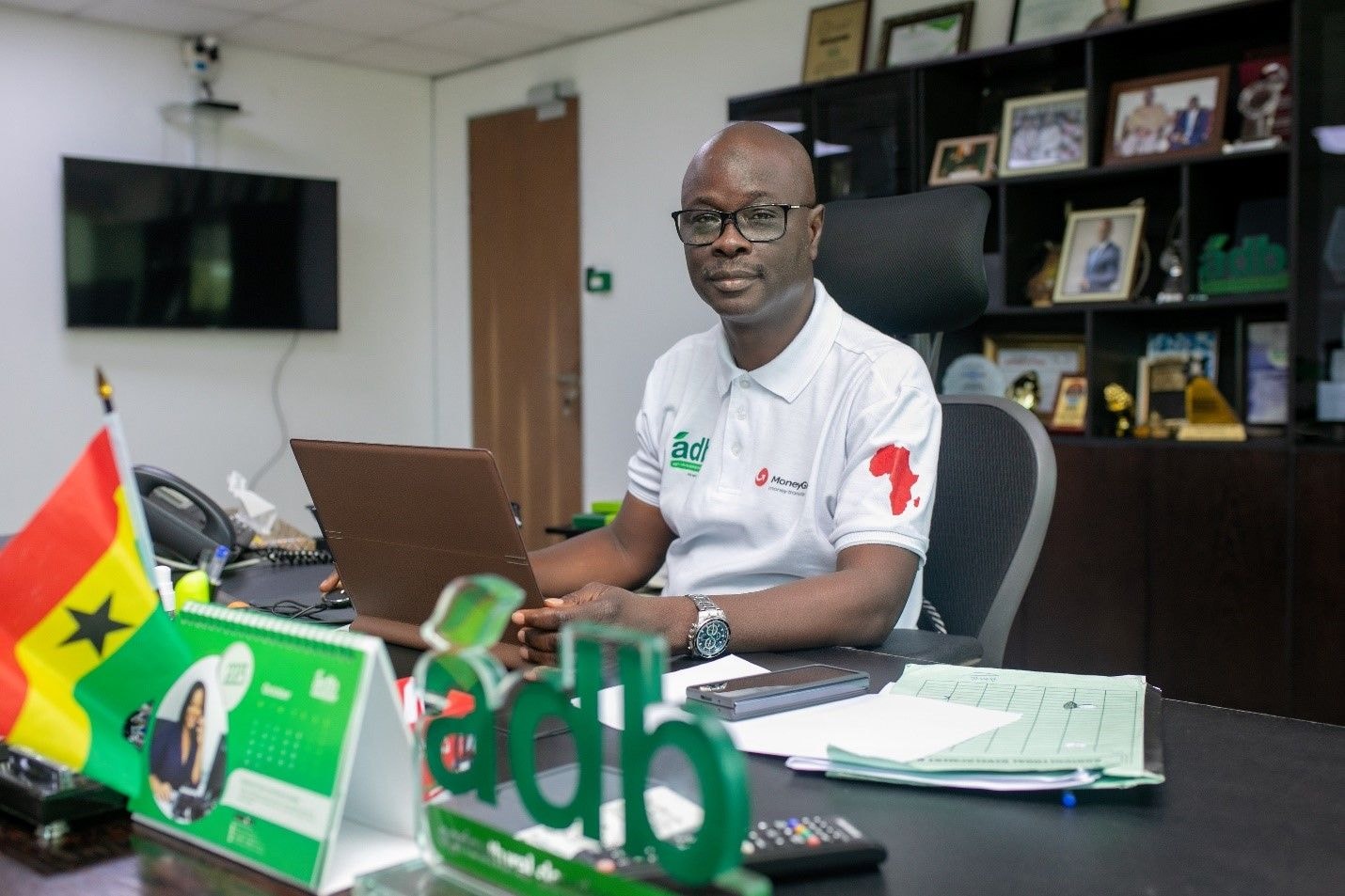 ADB celebrates customers, prioritizes excellent service experience