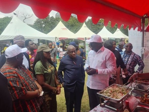 Agric Minister lauds FSRP poultry at Farmers’ Day