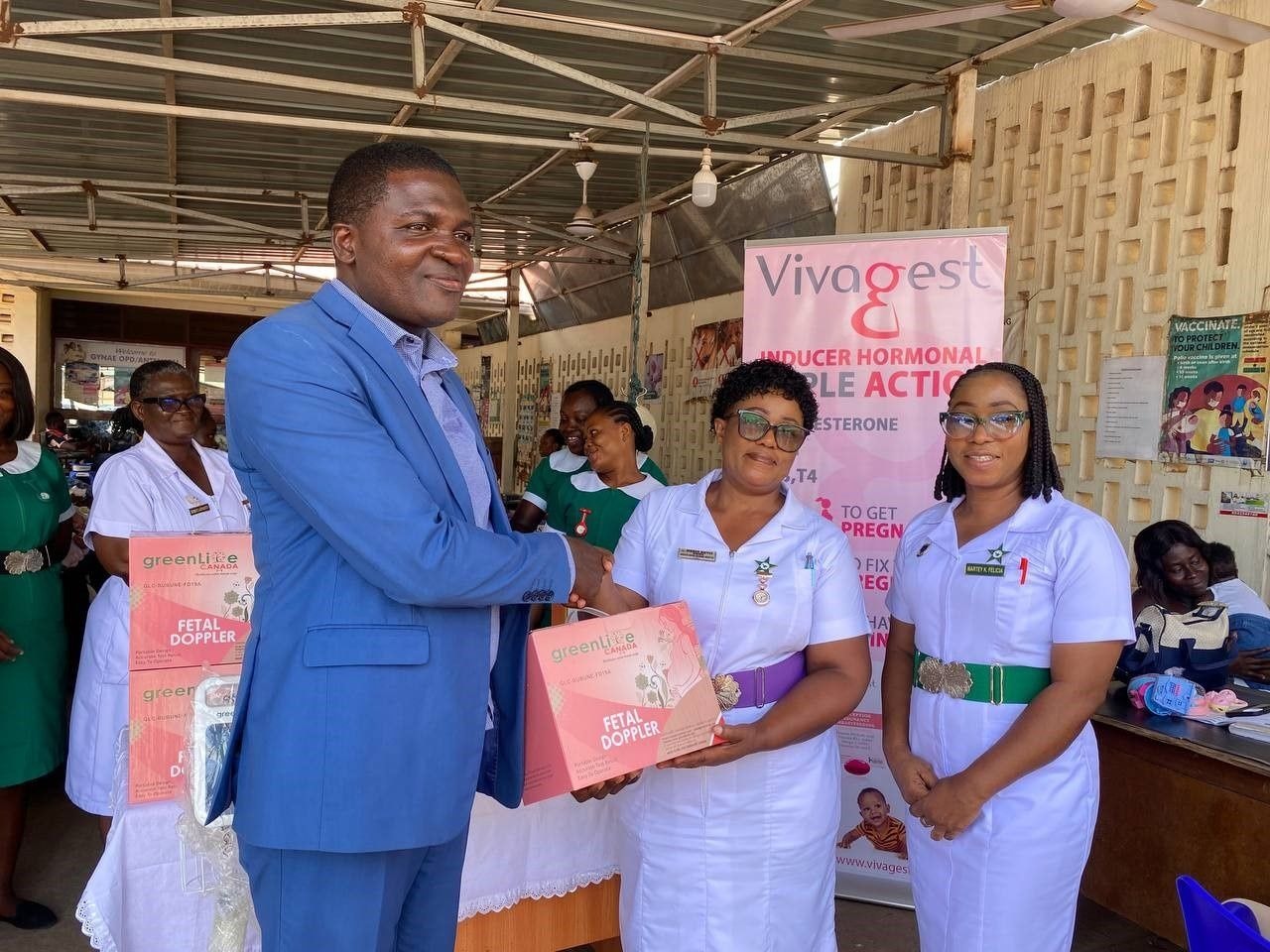 Hoefman Laboratories donates medical equipment to Ridge Hospital’s Antenatal Unit