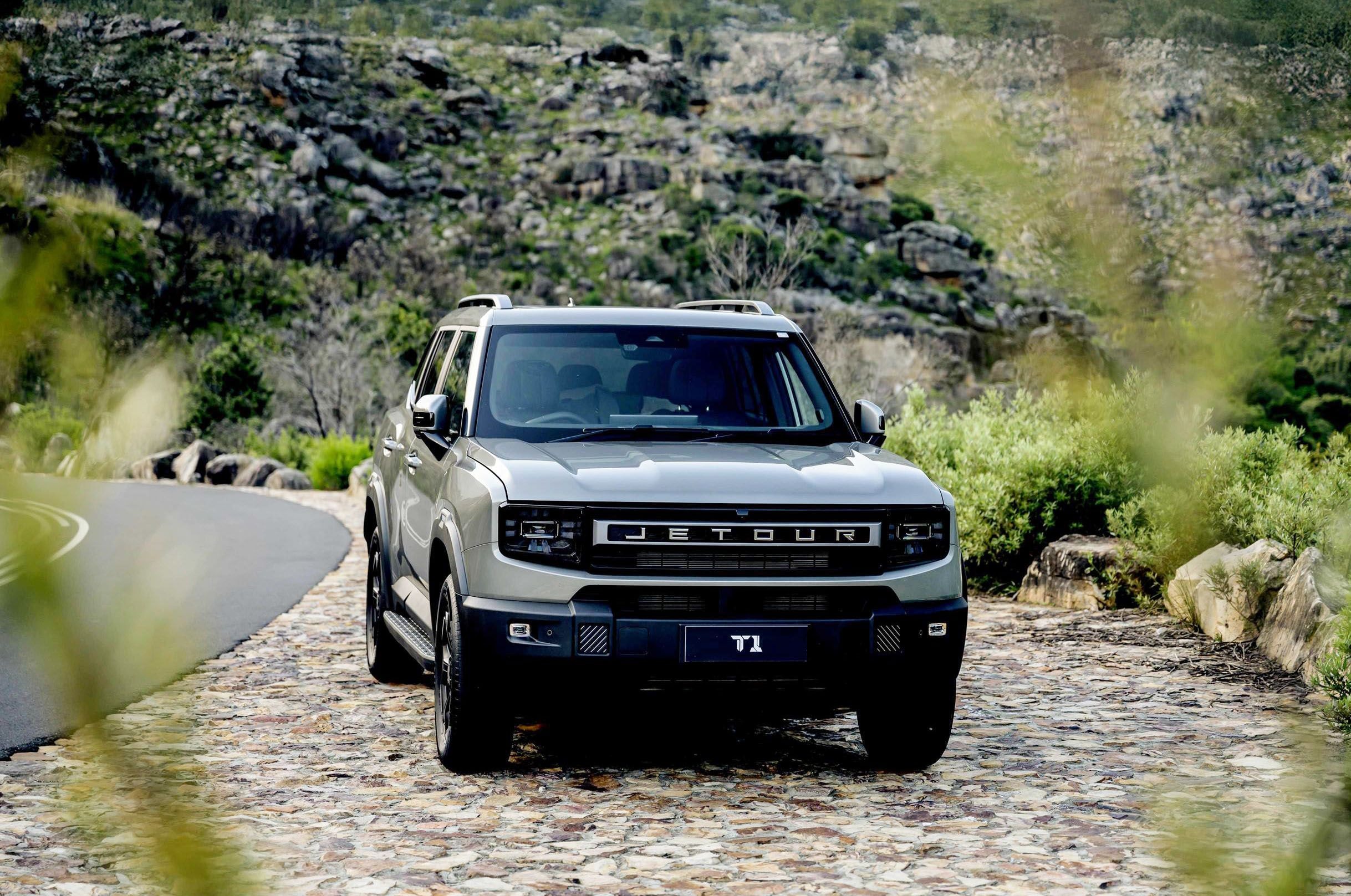Motoring with Bob Roco ROMEO: Jetour - the new name on the streets 