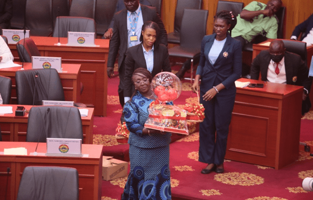 Tourism minister promotes ‘made-in-Ghana’ chocolate on the floor of Parliament