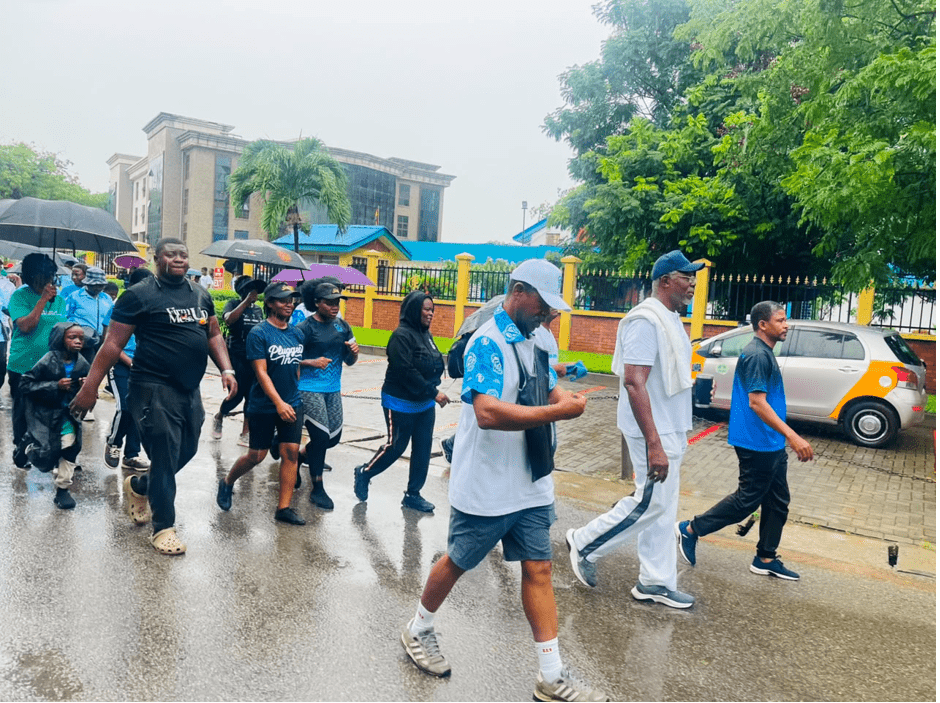 Accra Ridge Church defies heavy rains, embarks on health walk to mark 90 years of service