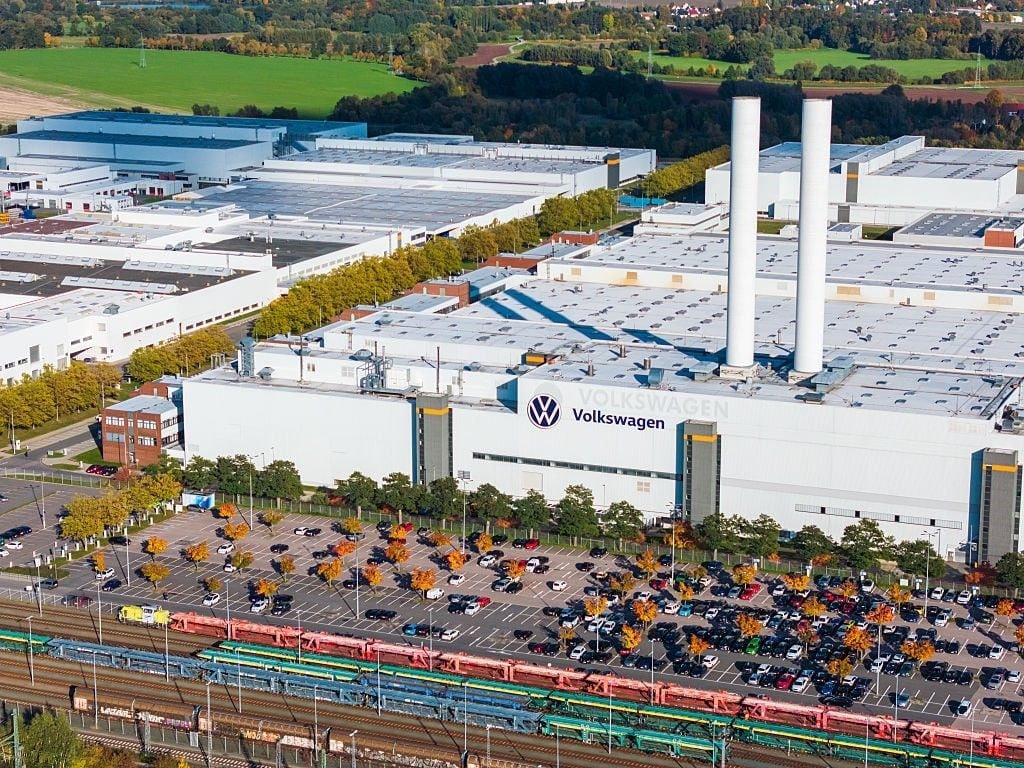 Motoring with Bob Roco ROMEO: VW weighs closing four German plants as China pressure bites