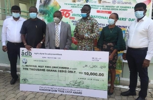 Kingdom Exim donates to Farmers’ Day celebration