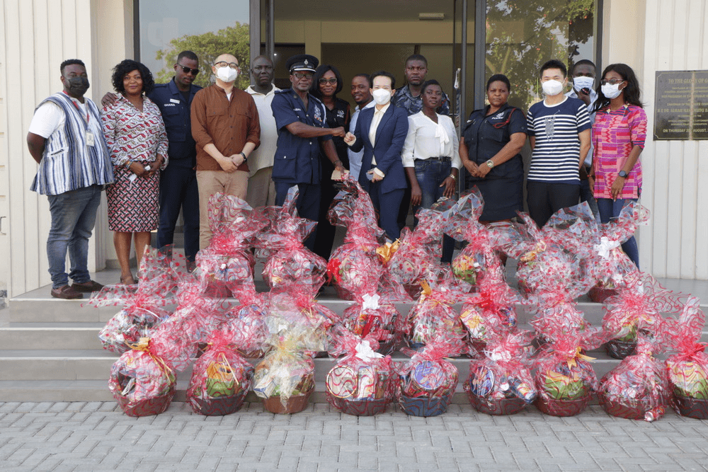 Huawei donates to Cantonment Police