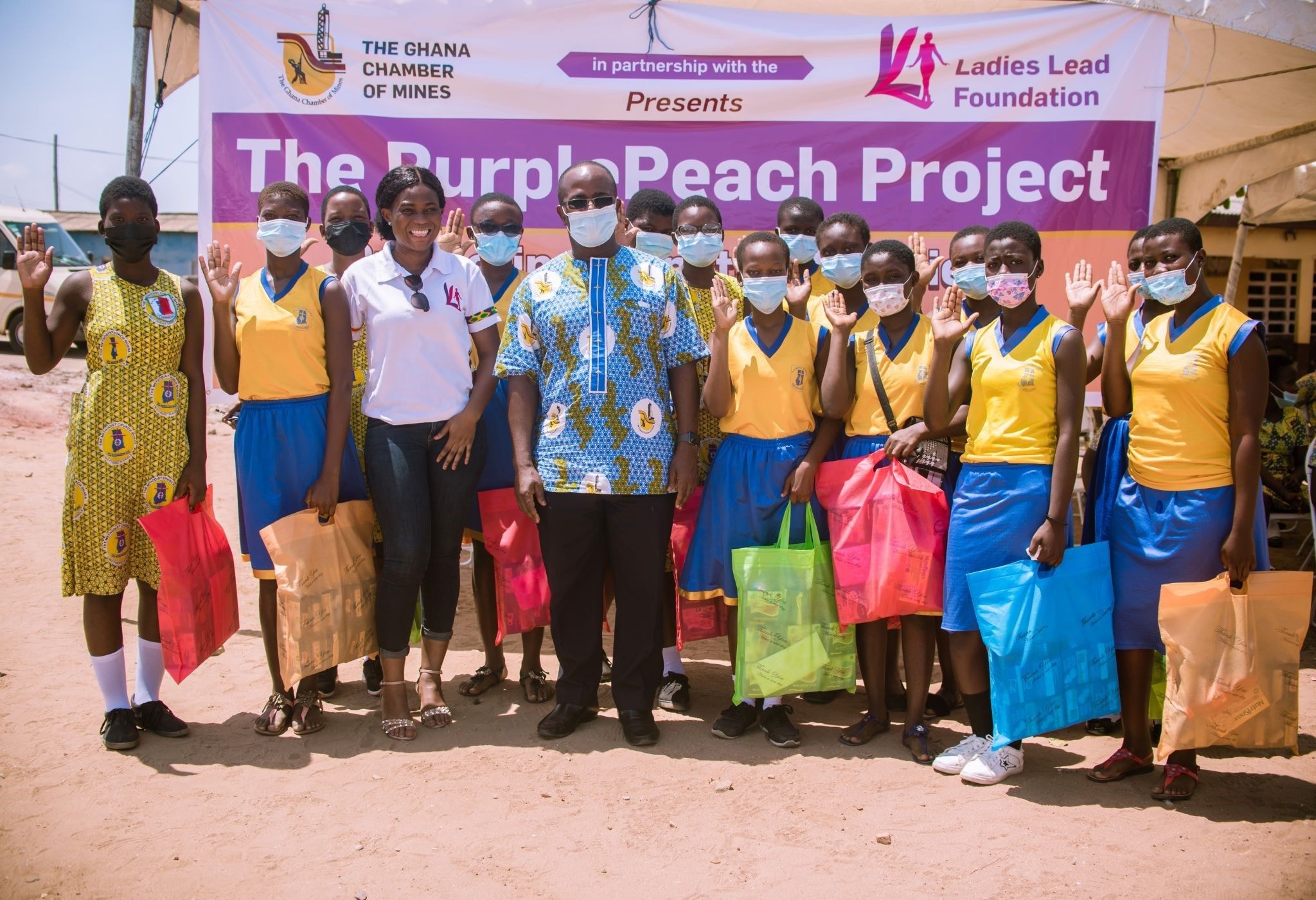 Chamber of Mines marks Menstrual Hygiene Day with donations