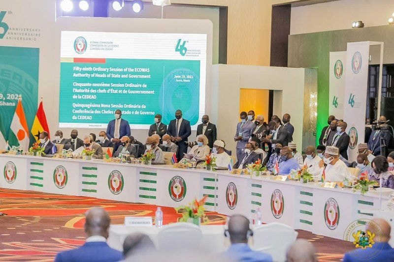 ECOWAS pushes launch of single currency to 2027