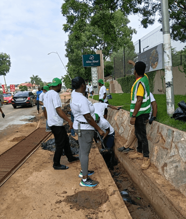 Alisa Hotel backs national clean-up exercise with sanitation drive