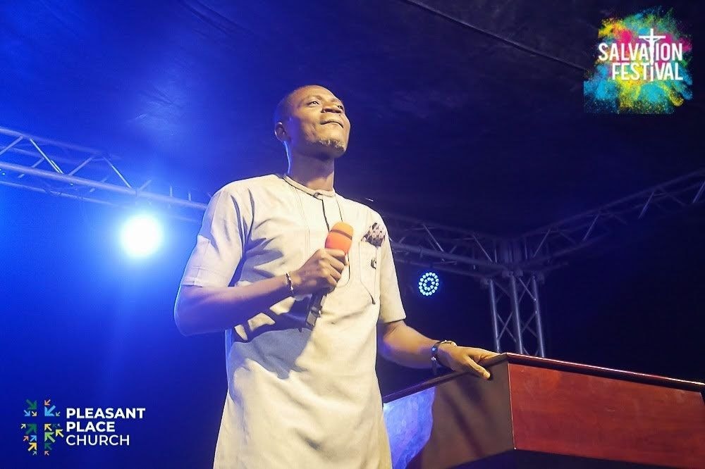 Minister Judah Ollennu – the man leading God’s glorification