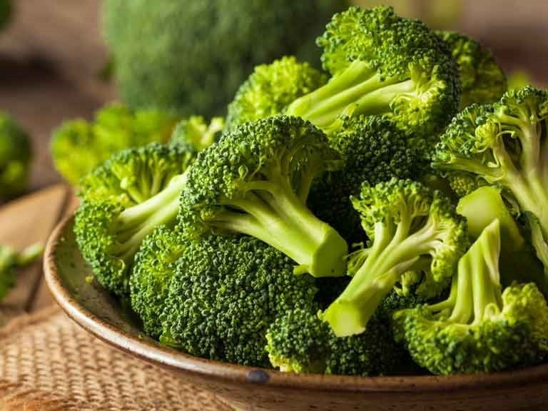 Broccoli – Food of choice for lowering  blood sugar, fights cancer