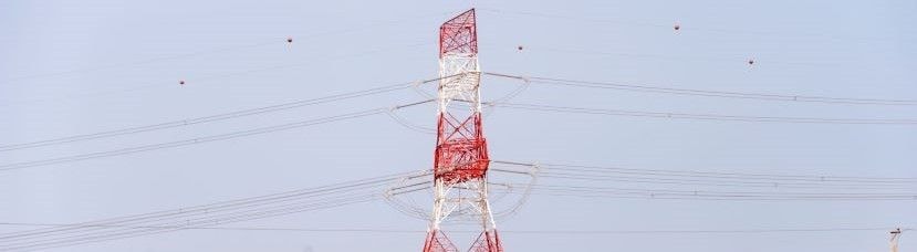 Can grid expansion keep pace with the coming surge in solar power generation?
