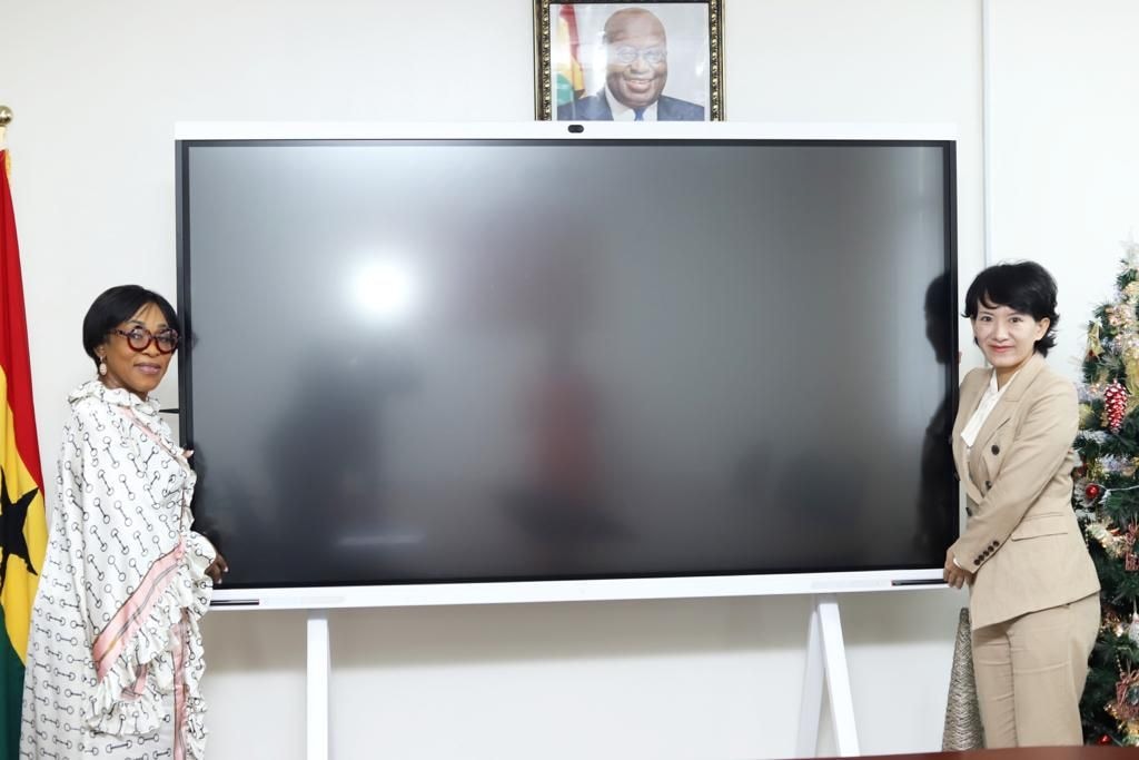 Huawei supports Ministry of Foreign Affairs with Intelligent Conferencing Equipment