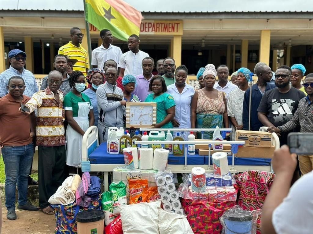 Akim Lodge supports Oda Hospital
