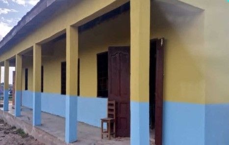 Sekyere Rural Bank gives Akrowa School building a facelift