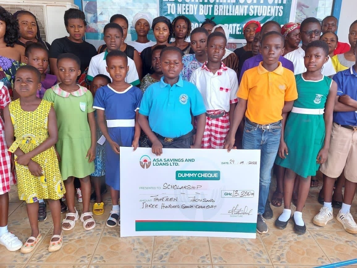 ASA Savings and Loans supports 19 students in the Bono Region