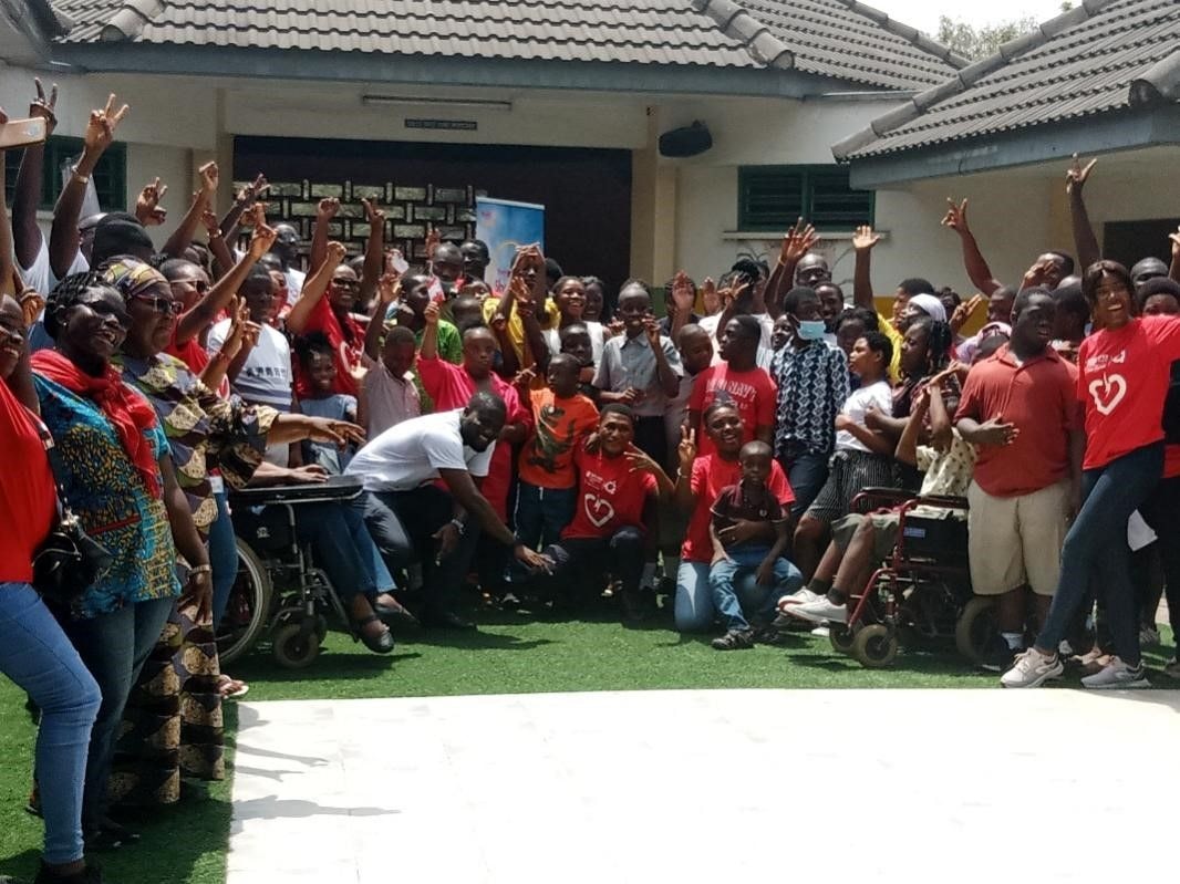 Vivo Ghana shares love with New Horizon Special School