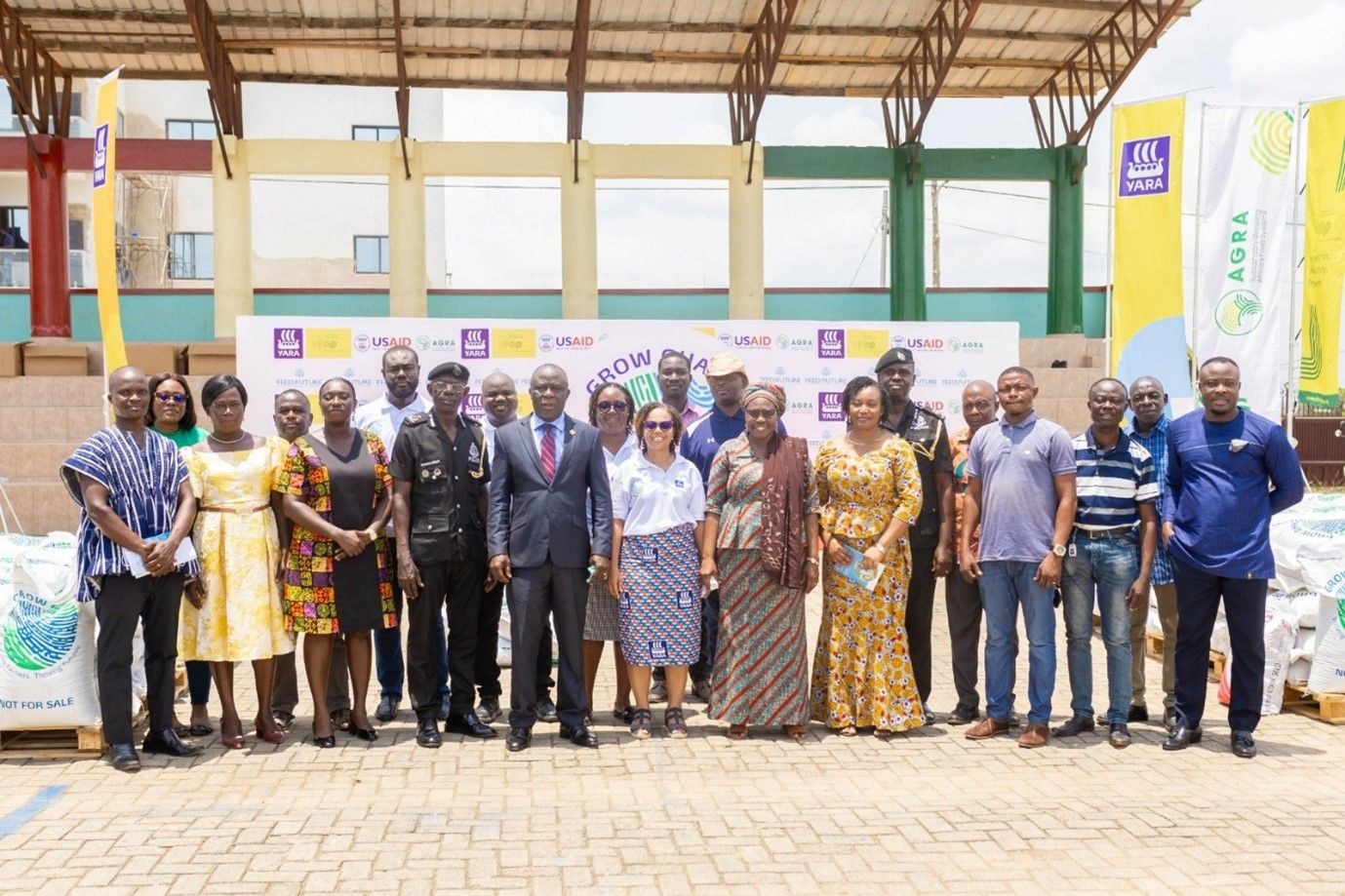 369 women farmers receive free fertilizers from Yara