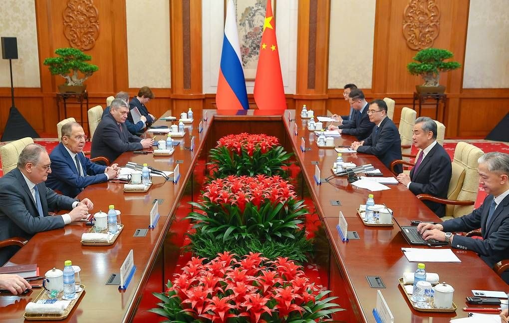 China and Russia stand for global governance reforms 