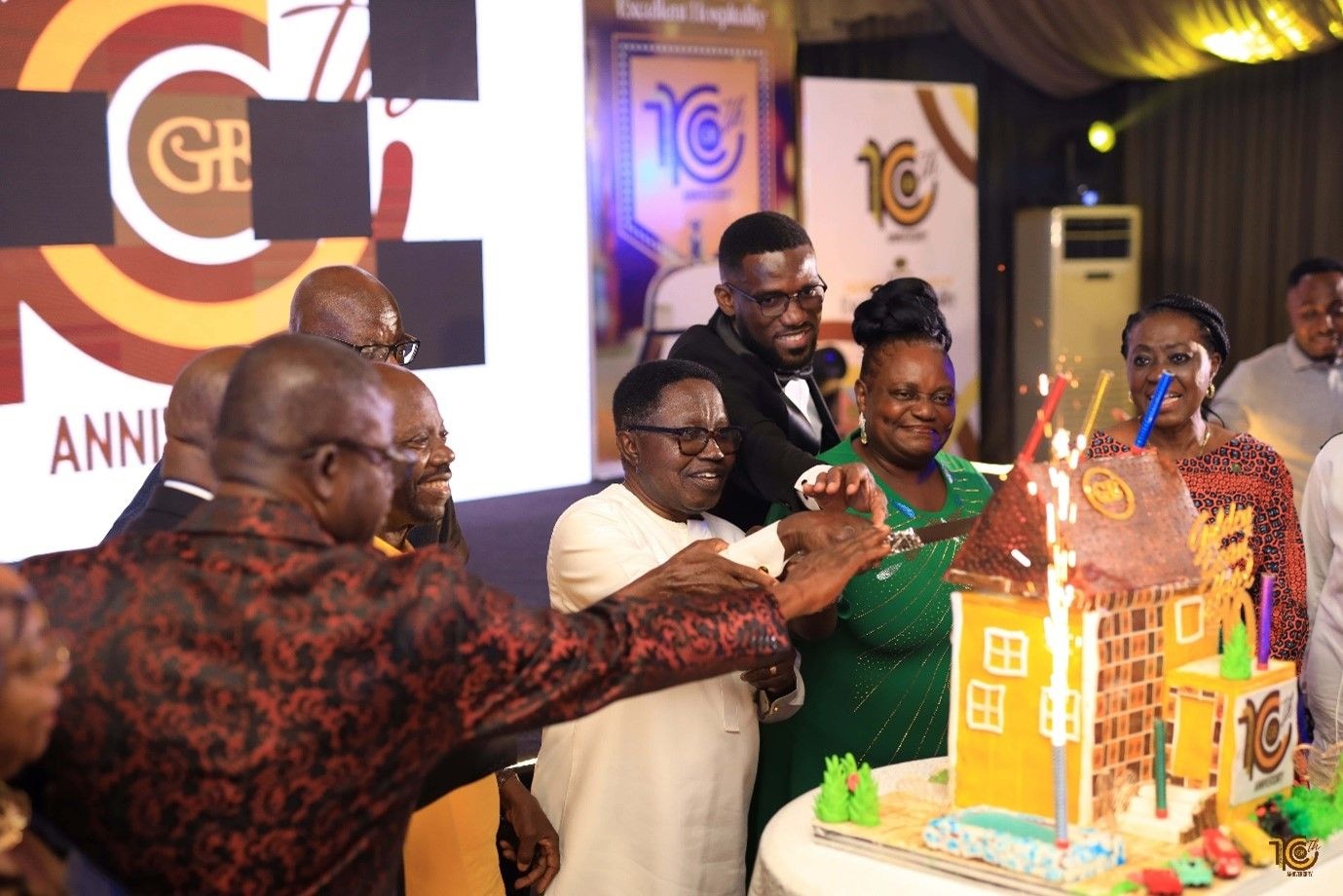 Golden Bean hotel celebrates 10th anniversary
