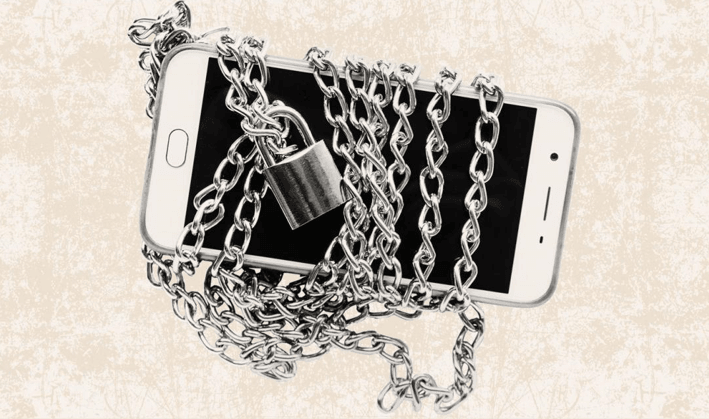 Digital detox: the benefits of taking a break from social media