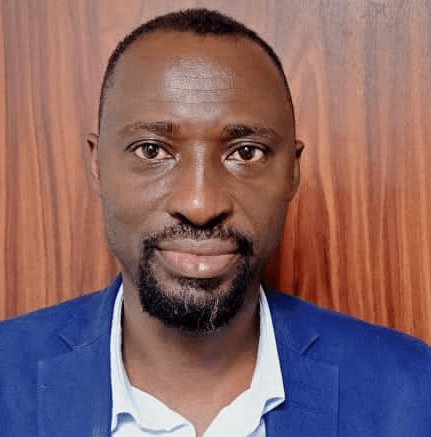 Managing a sustainable SME performance ( 1): Leveraging the principle of competitive advantage and strategy