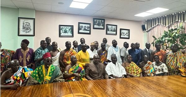 COCOBOD assures farmers of prompt payments, reforms