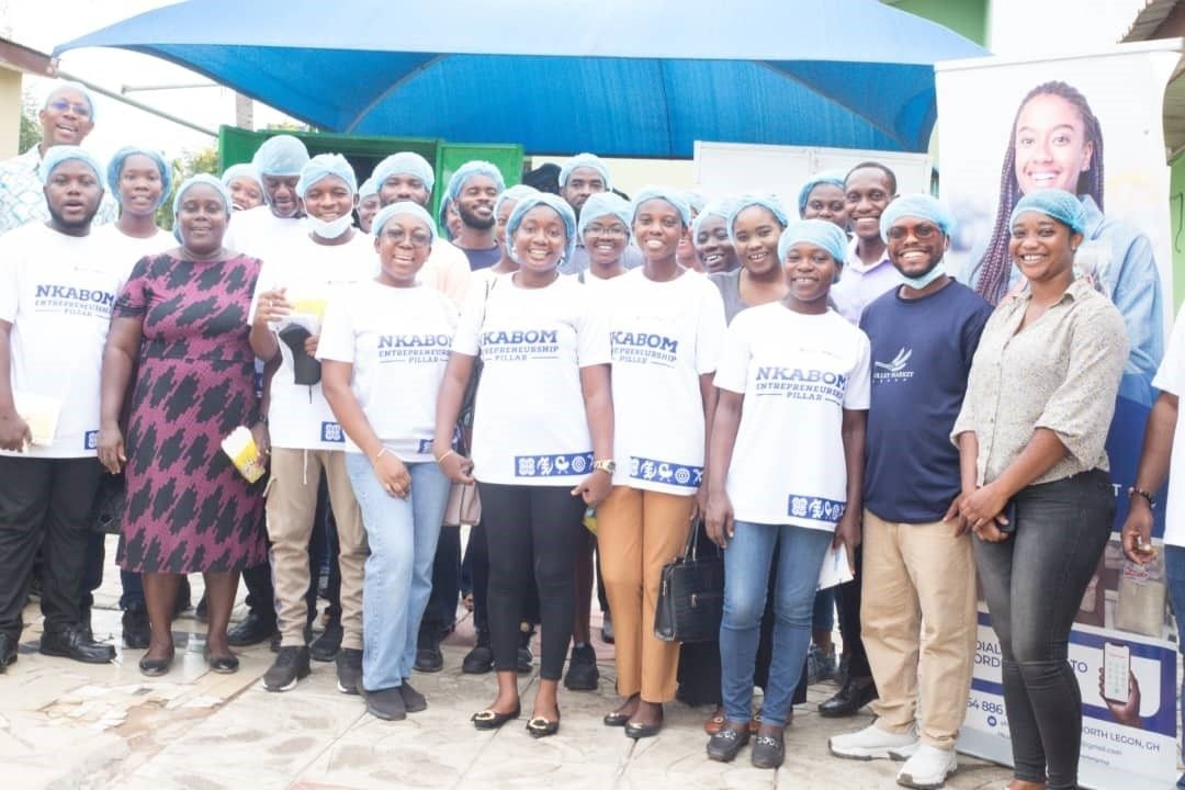University of Ghana students visit Trolley Market