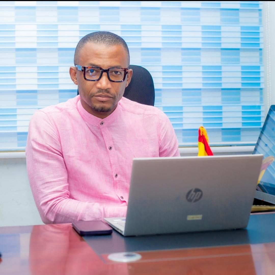Why defending the cedi is a civic duty