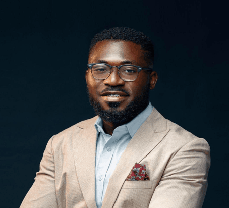 Mic Check with Mr Dei: Reading the room: The hidden skill of public speaking