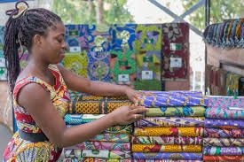  Editorial: De-risk credit ecosystem to create more room for SMEs 