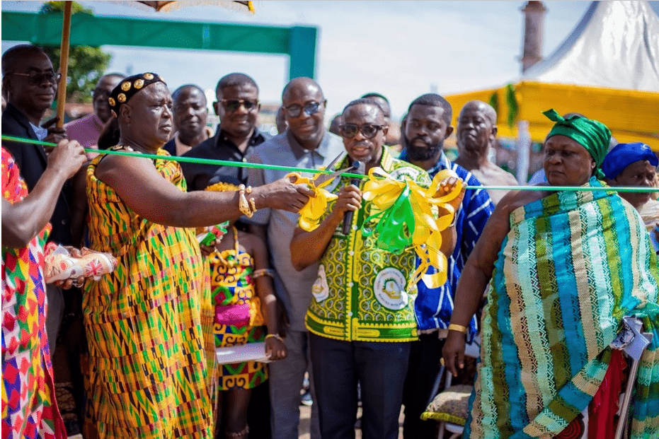 Okomfo Anokye Community Bank inaugurates social centre in Wiamoase