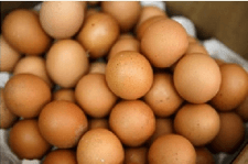 Poultry farmers push for regulation of imports