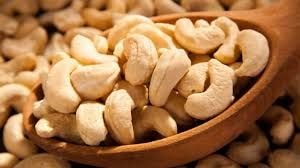 Cashew price volatility dims high production prospects