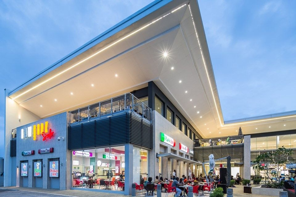 West Hills Mall’s Food Court raises the bar again 