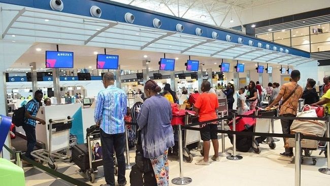 Gov’t eases COVID-19 restrictions for travelers