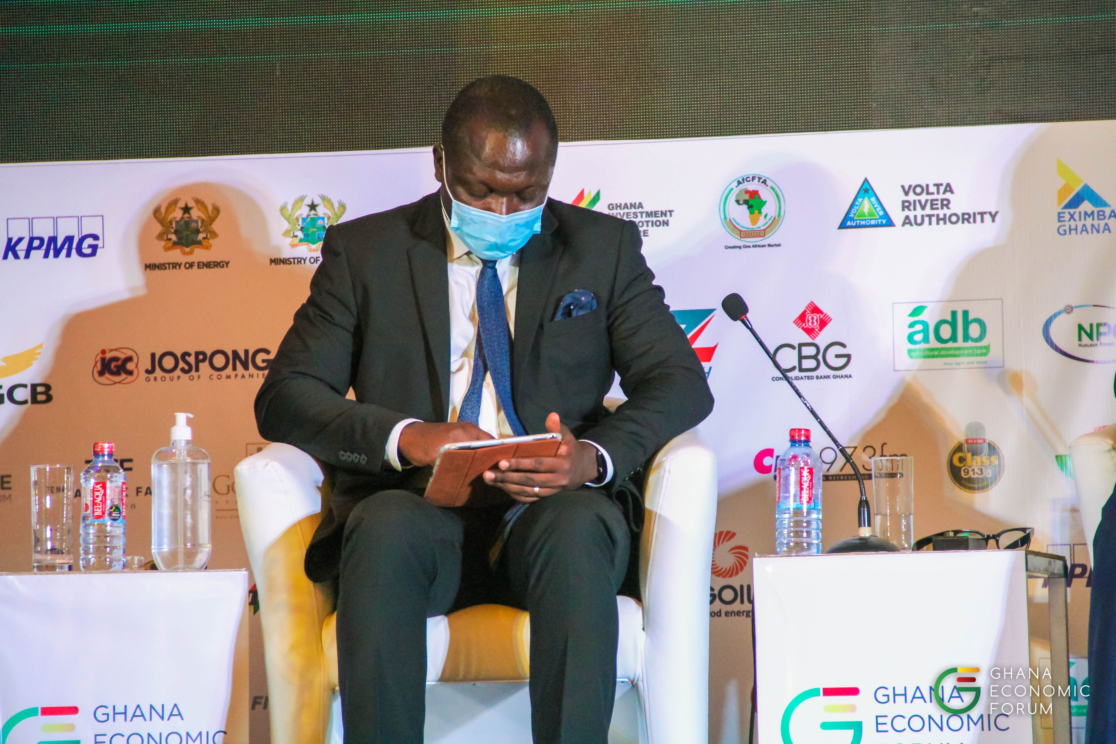 Post COVID-19 Economic Resilience:  More gov’t stimulus would pull banks along  