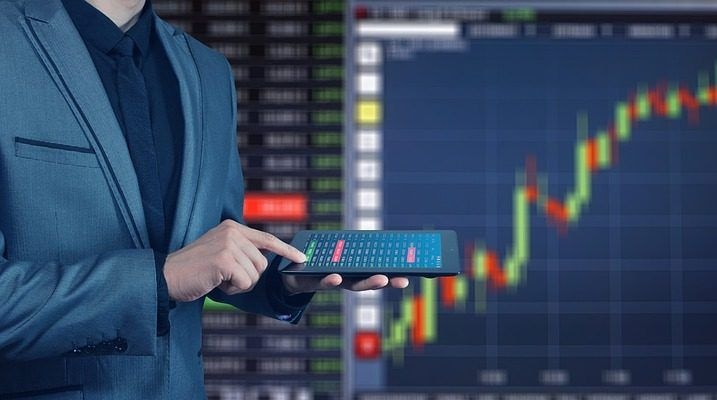 Online trading becoming more attractive  