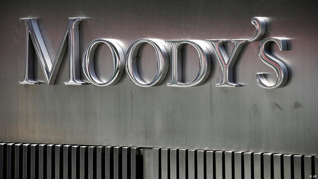 Moody’s keeps economy’s credit outlook at B3 negative