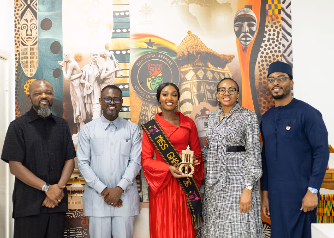 Diaspora Affairs, GTA present Ghana's official charity auction gift to Miss Ghana ahead of 75th Miss World Festival